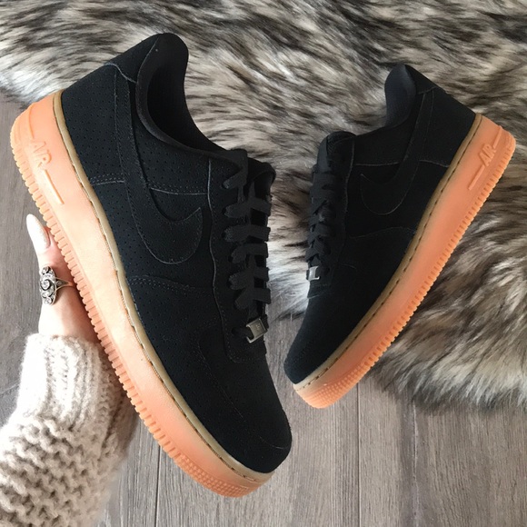 NWT🖤Nike Air Force 1 Suede Black - Picture 2 of 8